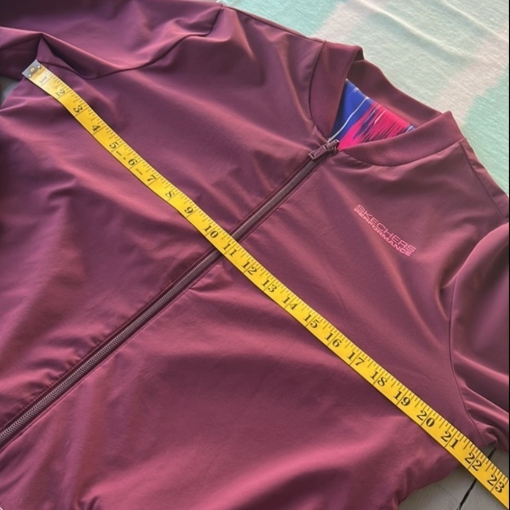 Skechers Burgundy Mammoth Reversible Bomber Jacket - Picture 9 of 10